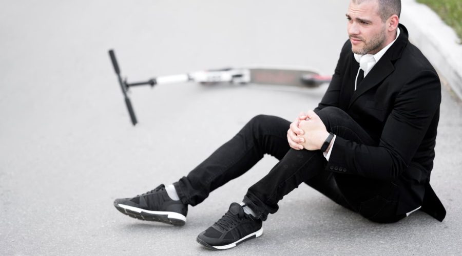 Ér az öltöny, de sportcipővel kombó? – Szabályok és divattippek!